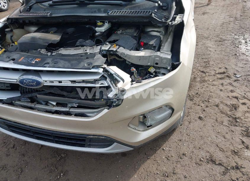 Photo 6 of 2017 Ford Escape SE (VIN 1FMCU9G91HUD06408)