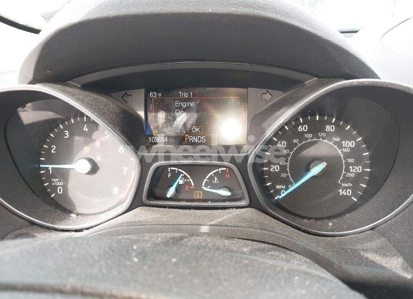 Photo 7 of 2017 Ford Escape SE (VIN 1FMCU9G91HUD06408)