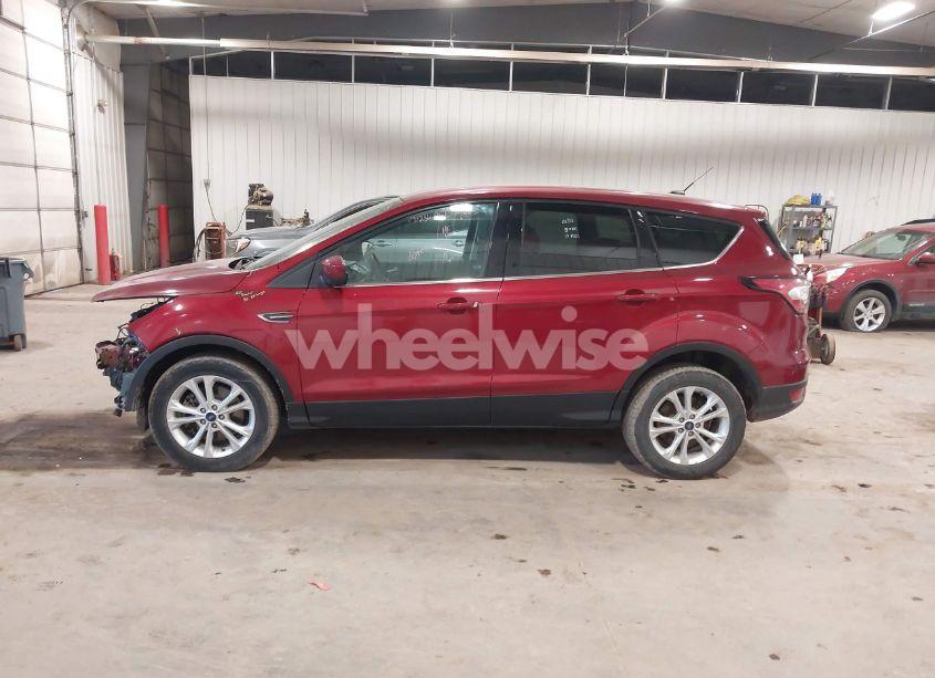 Photo 14 of 2017 Ford Escape SE (VIN 1FMCU9G91HUD45788)