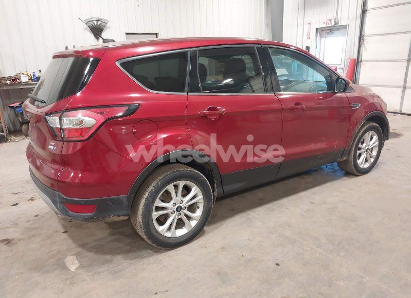 Photo 4 of 2017 Ford Escape SE (VIN 1FMCU9G91HUD45788)