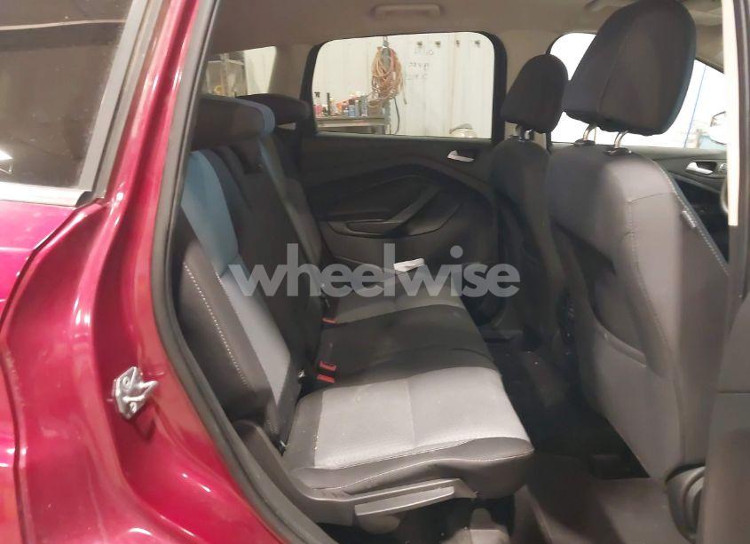 Photo 8 of 2017 Ford Escape SE (VIN 1FMCU9G91HUD45788)