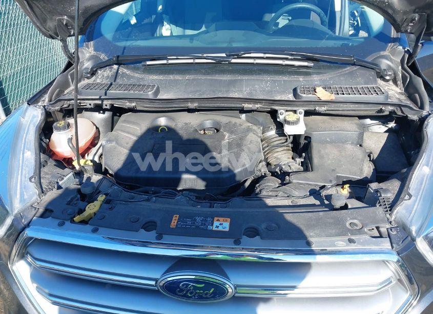 Photo 10 of 2017 Ford Escape SE (VIN 1FMCU9G91HUE52887)