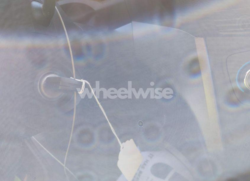 Photo 11 of 2017 Ford Escape SE (VIN 1FMCU9G91HUE52887)