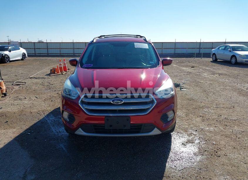 Photo 13 of 2017 Ford Escape SE (VIN 1FMCU9G91HUE73058)