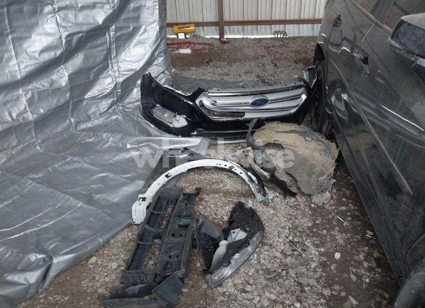 Photo 12 of 2019 Ford Escape SE (VIN 1FMCU9G91KUC08423)