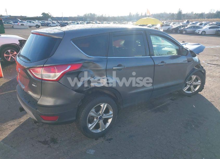 Photo 4 of 2013 Ford Escape SE (VIN 1FMCU9G92DUB40488)