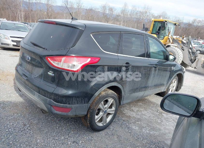 Photo 4 of 2014 Ford Escape SE (VIN 1FMCU9G92EUA06047)