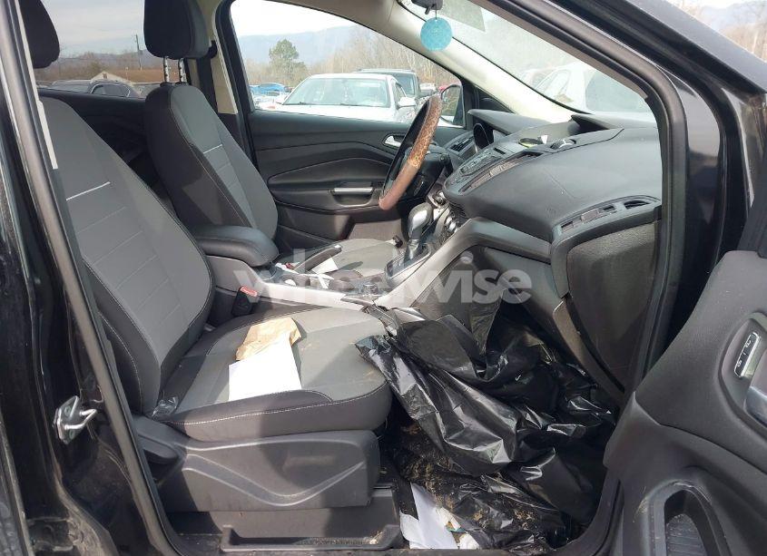 Photo 5 of 2014 Ford Escape SE (VIN 1FMCU9G92EUA06047)