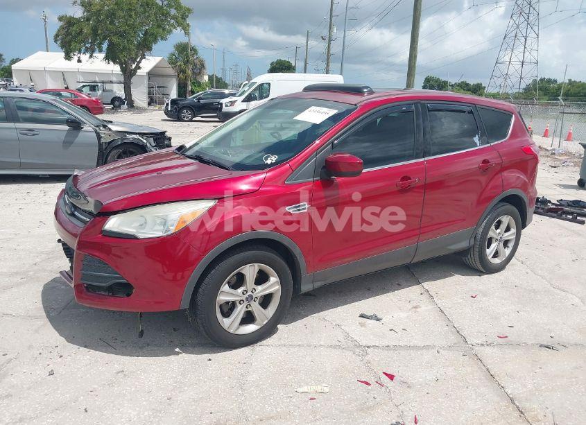 Photo 2 of 2014 Ford Escape SE (VIN 1FMCU9G92EUA15170)