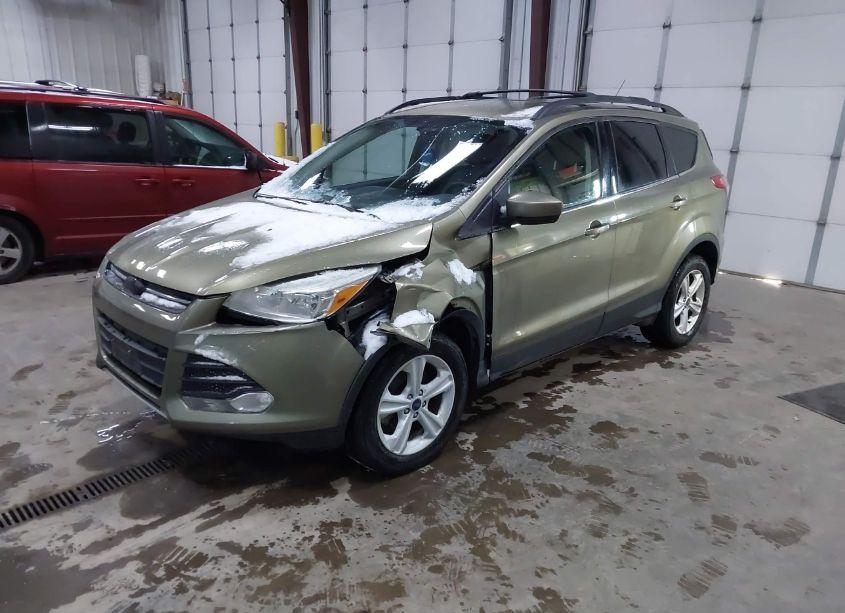 Photo 2 of 2014 Ford Escape SE (VIN 1FMCU9G92EUB08755)