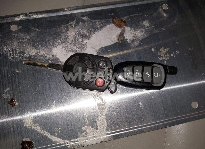 Photo 11 of 2014 Ford Escape SE (VIN 1FMCU9G92EUB31274)