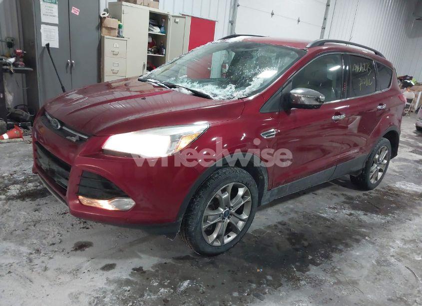 Photo 2 of 2014 Ford Escape SE (VIN 1FMCU9G92EUB31274)