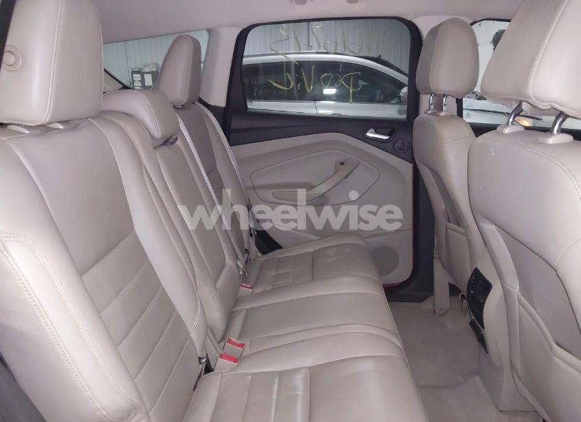 Photo 8 of 2014 Ford Escape SE (VIN 1FMCU9G92EUB31274)