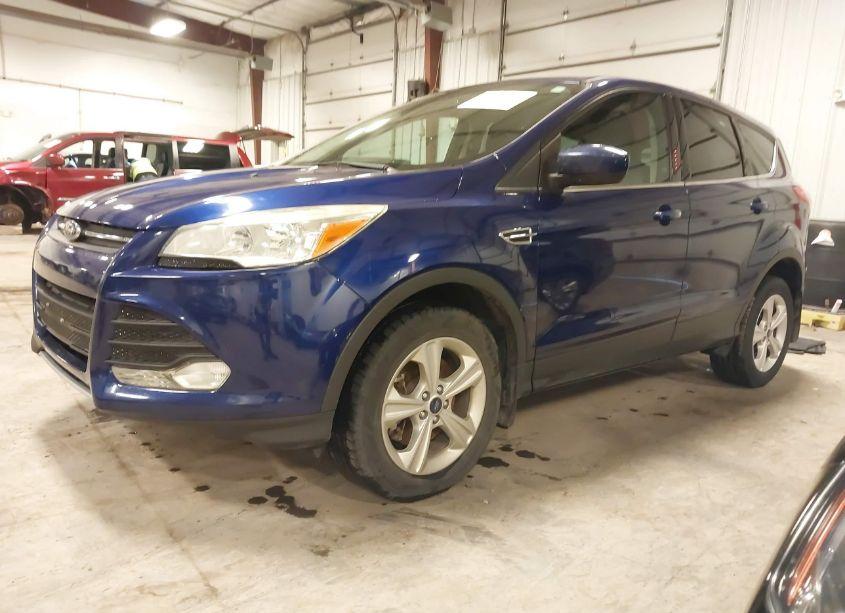 Photo 2 of 2014 Ford Escape SE (VIN 1FMCU9G92EUB94438)