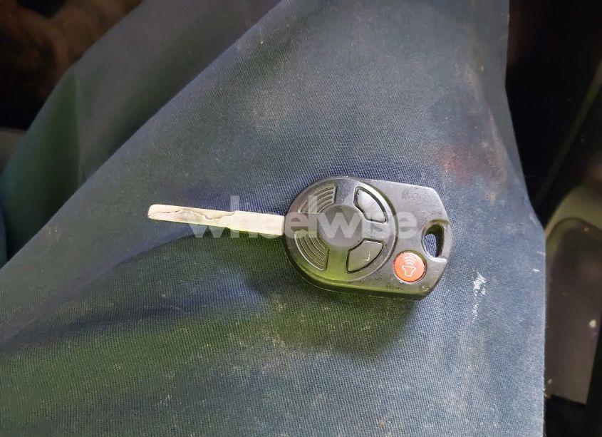 Photo 11 of 2014 Ford Escape SE (VIN 1FMCU9G92EUC28765)