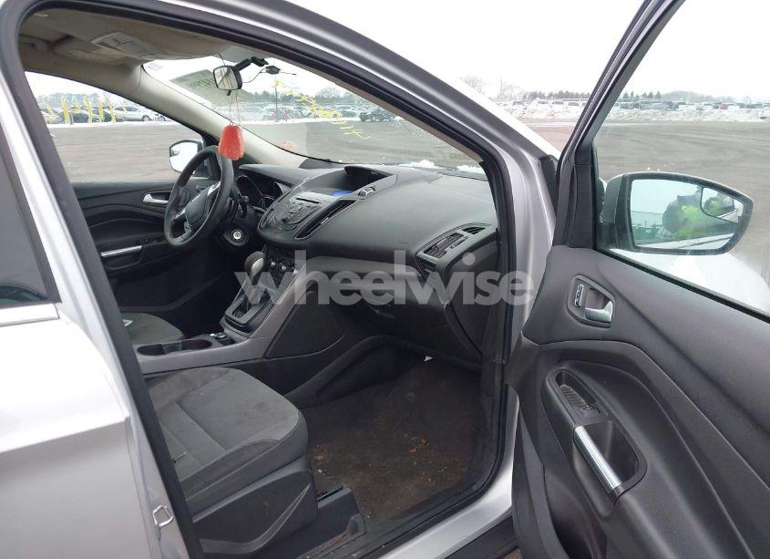 Photo 5 of 2014 Ford Escape SE (VIN 1FMCU9G92EUD02346)