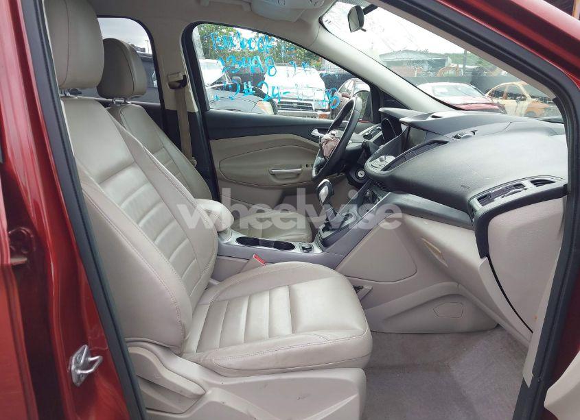 Photo 5 of 2014 Ford Escape SE (VIN 1FMCU9G92EUD94980)