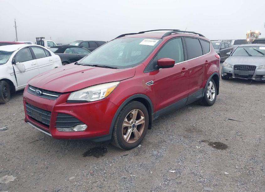 Photo 2 of 2015 Ford Escape SE (VIN 1FMCU9G92FUC11000)
