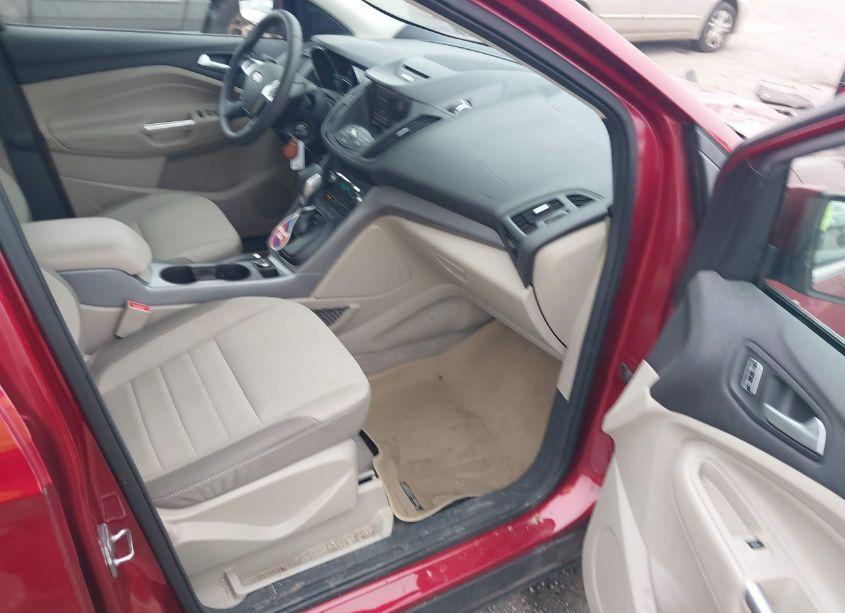 Photo 5 of 2015 Ford Escape SE (VIN 1FMCU9G92FUC11000)