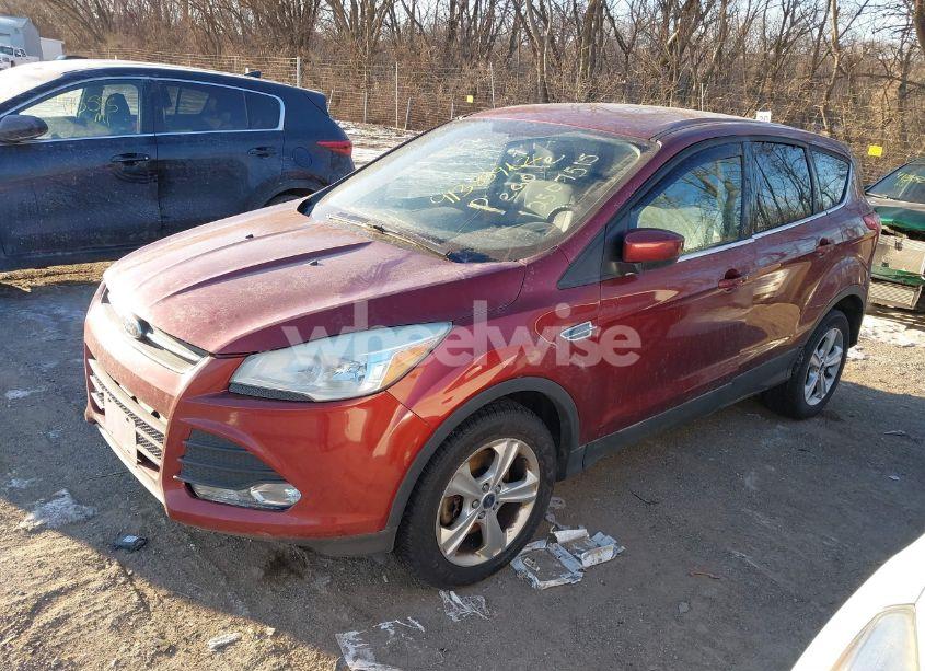 Photo 2 of 2015 Ford Escape SE (VIN 1FMCU9G92FUC64912)