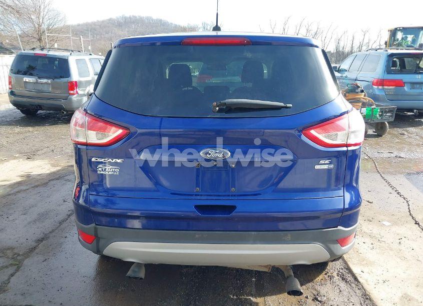 Photo 17 of 2016 Ford Escape SE (VIN 1FMCU9G92GUA32618)