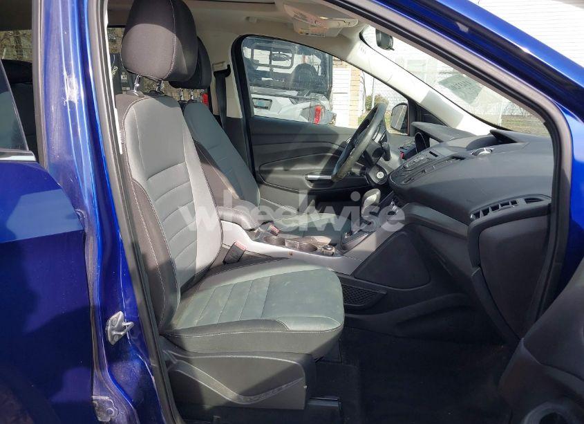 Photo 5 of 2016 Ford Escape SE (VIN 1FMCU9G92GUA32618)