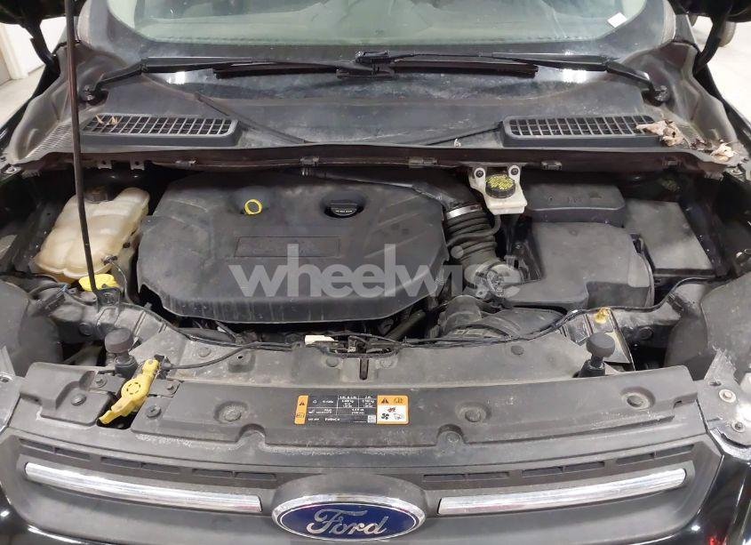 Photo 10 of 2016 Ford Escape SE (VIN 1FMCU9G92GUA77445)