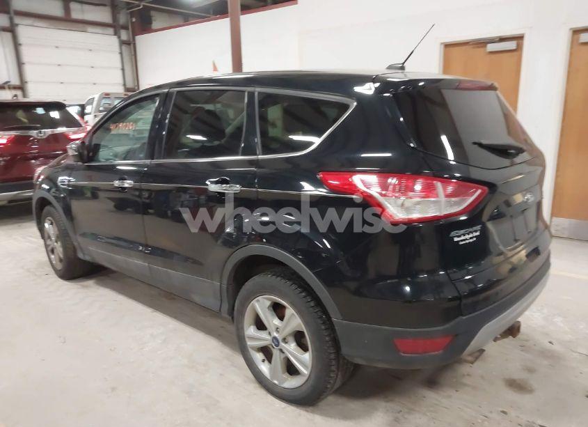 Photo 3 of 2016 Ford Escape SE (VIN 1FMCU9G92GUA77445)