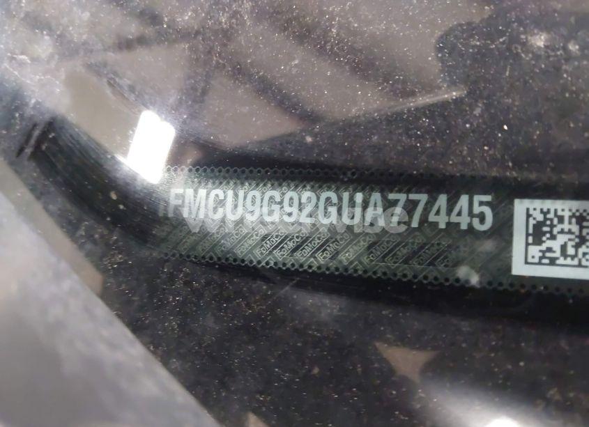 Photo 9 of 2016 Ford Escape SE (VIN 1FMCU9G92GUA77445)