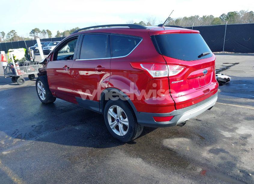Photo 3 of 2016 Ford Escape SE (VIN 1FMCU9G92GUB10671)