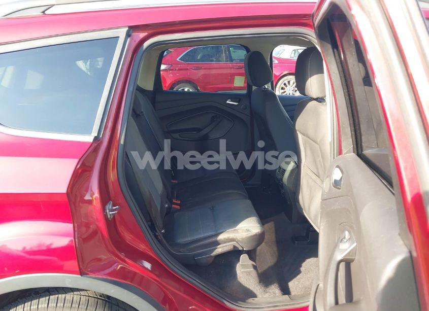 Photo 8 of 2016 Ford Escape SE (VIN 1FMCU9G92GUB10671)