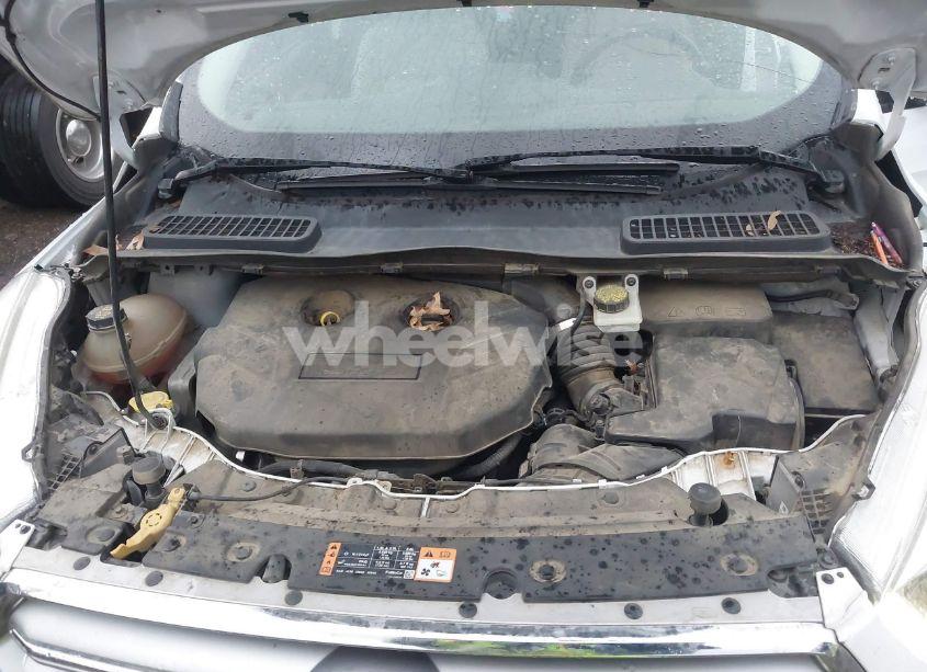 Photo 10 of 2017 Ford Escape SE (VIN 1FMCU9G92HUA26299)