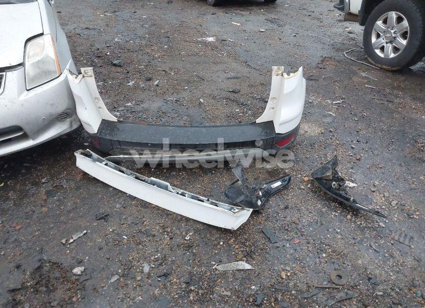 Photo 12 of 2017 Ford Escape SE (VIN 1FMCU9G92HUA26299)