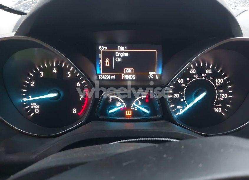 Photo 7 of 2017 Ford Escape SE (VIN 1FMCU9G92HUA26299)