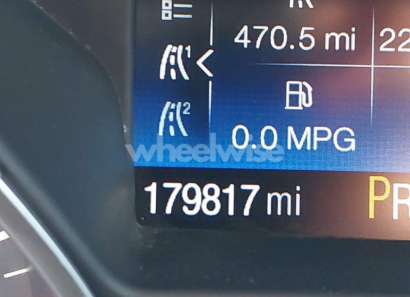 Photo 16 of 2017 Ford Escape SE (VIN 1FMCU9G92HUC02588)