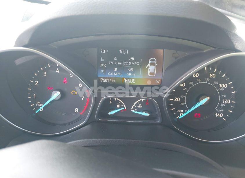 Photo 7 of 2017 Ford Escape SE (VIN 1FMCU9G92HUC02588)