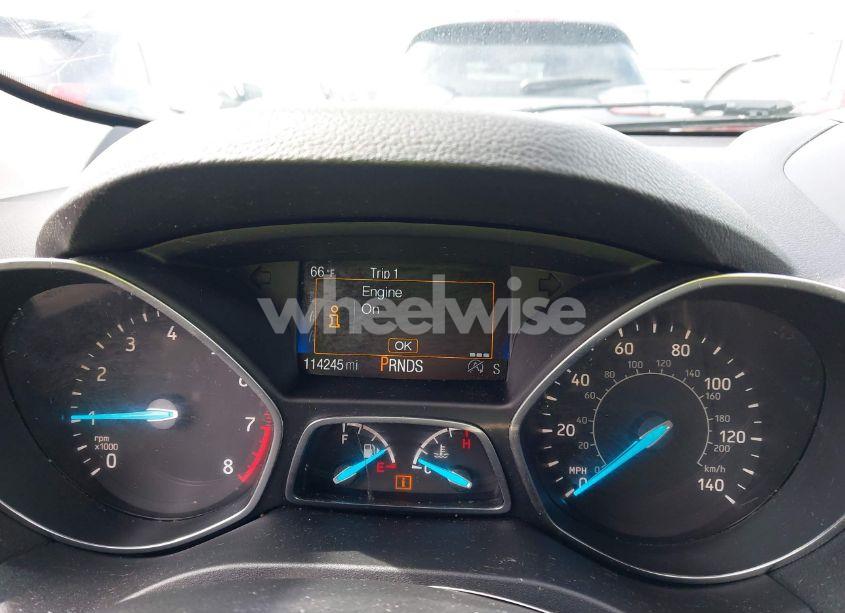 Photo 7 of 2017 Ford Escape SE (VIN 1FMCU9G92HUD37151)