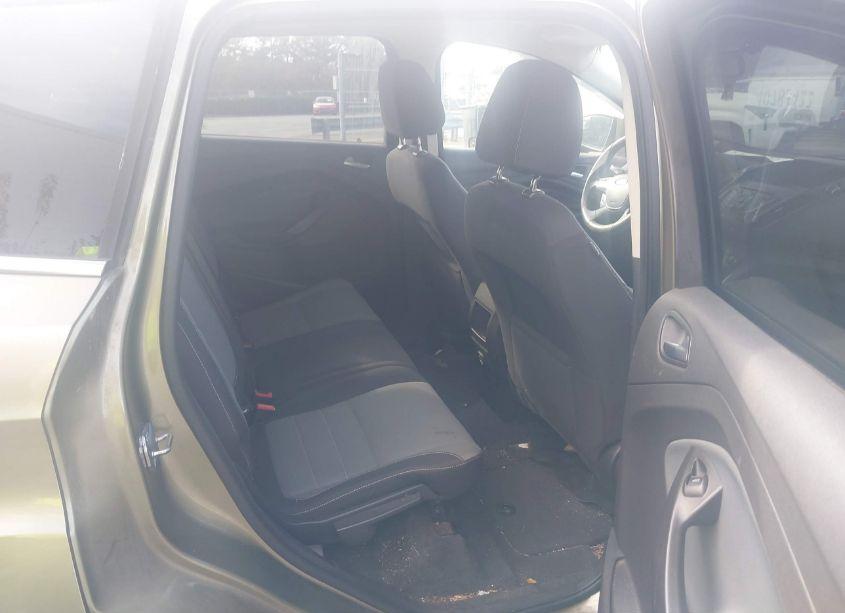 Photo 8 of 2013 Ford Escape SE (VIN 1FMCU9G93DUA41629)