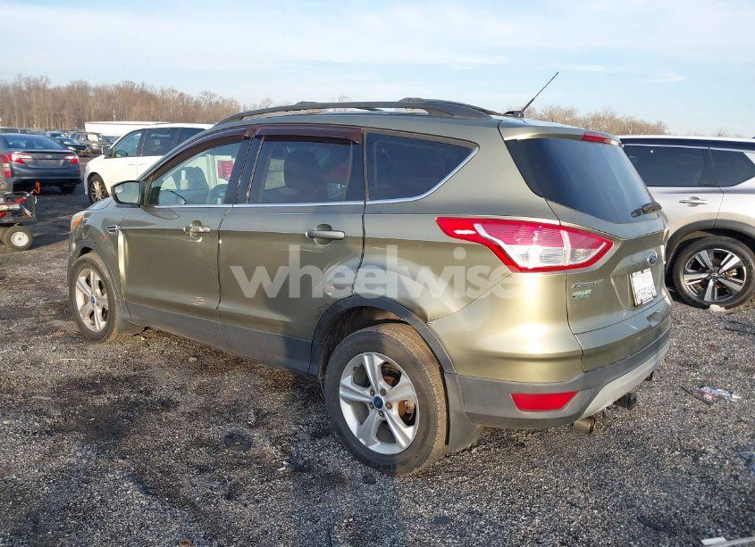 Photo 3 of 2013 Ford Escape SE (VIN 1FMCU9G93DUB05667)