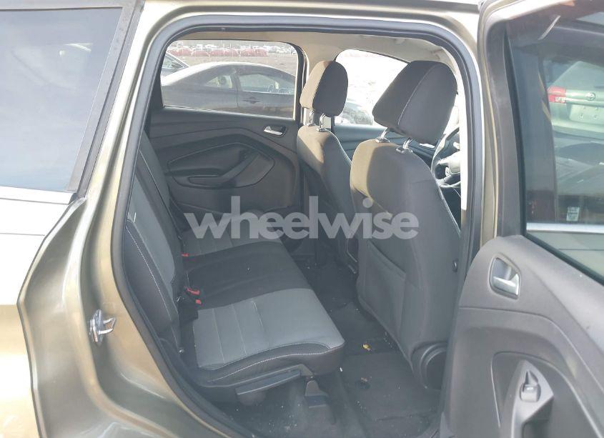 Photo 8 of 2013 Ford Escape SE (VIN 1FMCU9G93DUB05667)