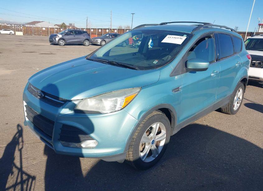 Photo 2 of 2013 Ford Escape SE (VIN 1FMCU9G93DUB55288)