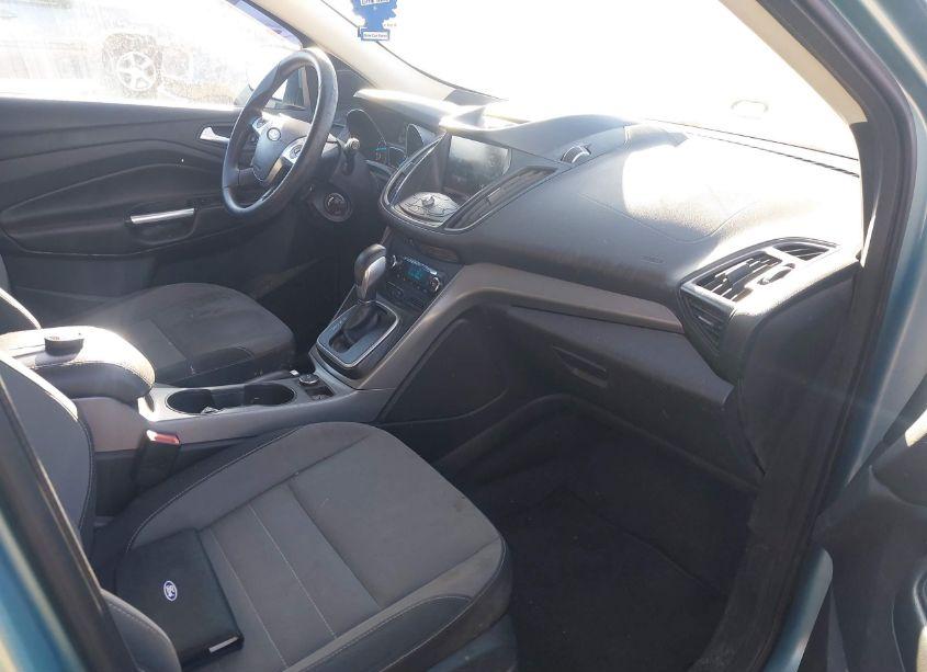 Photo 5 of 2013 Ford Escape SE (VIN 1FMCU9G93DUB55288)