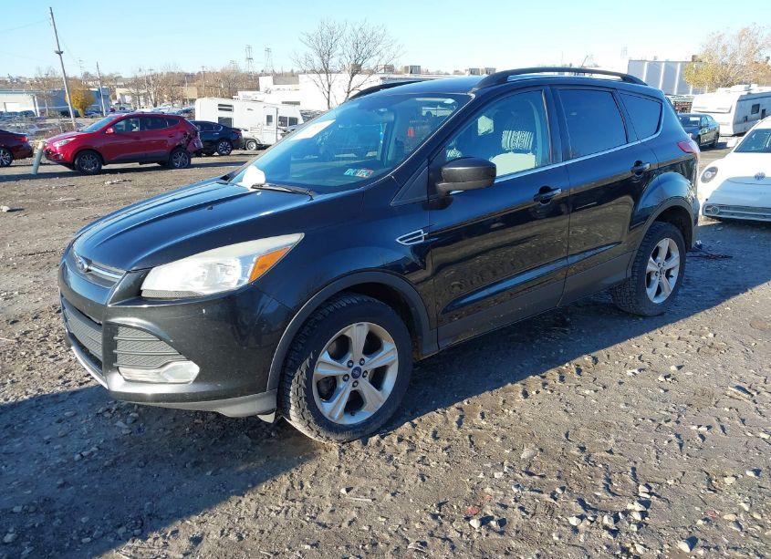 Photo 2 of 2014 Ford Escape SE (VIN 1FMCU9G93EUC02210)
