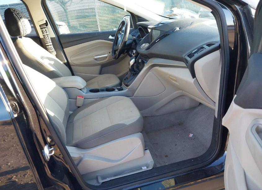 Photo 5 of 2014 Ford Escape SE (VIN 1FMCU9G93EUC02210)