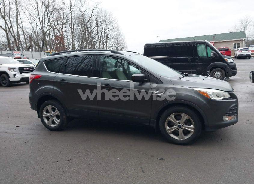 Photo 14 of 2015 Ford Escape SE (VIN 1FMCU9G93FUA15938)