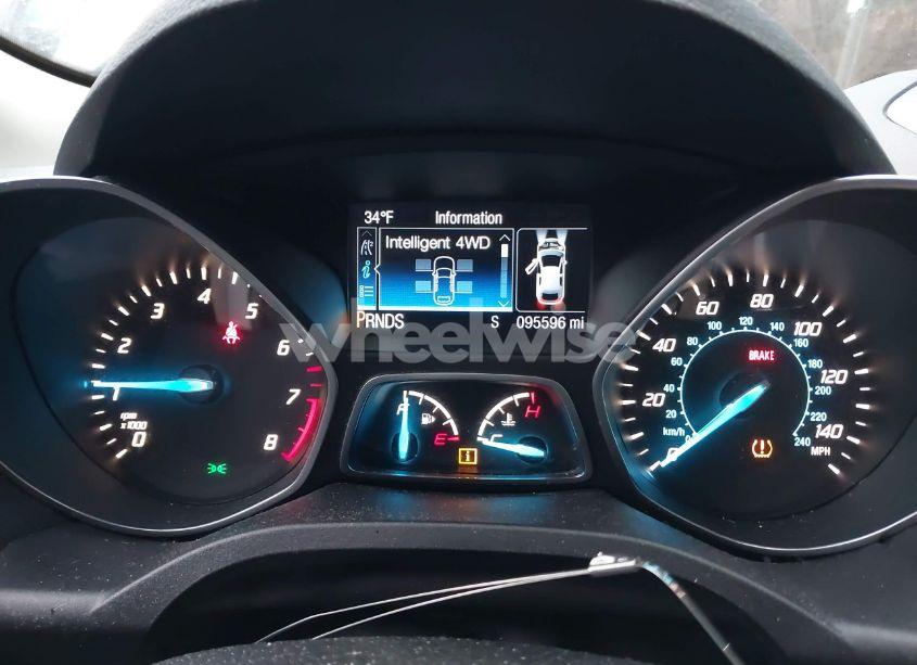 Photo 7 of 2015 Ford Escape SE (VIN 1FMCU9G93FUA15938)