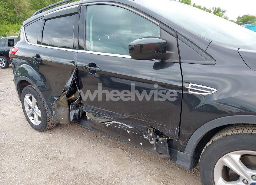 Photo 6 of 2015 Ford Escape SE (VIN 1FMCU9G93FUB46447)