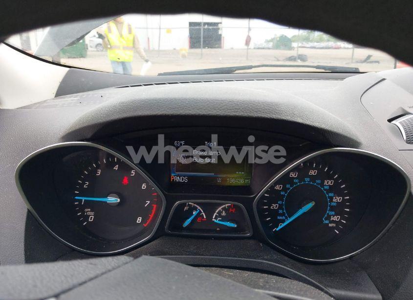 Photo 7 of 2015 Ford Escape SE (VIN 1FMCU9G93FUB46447)