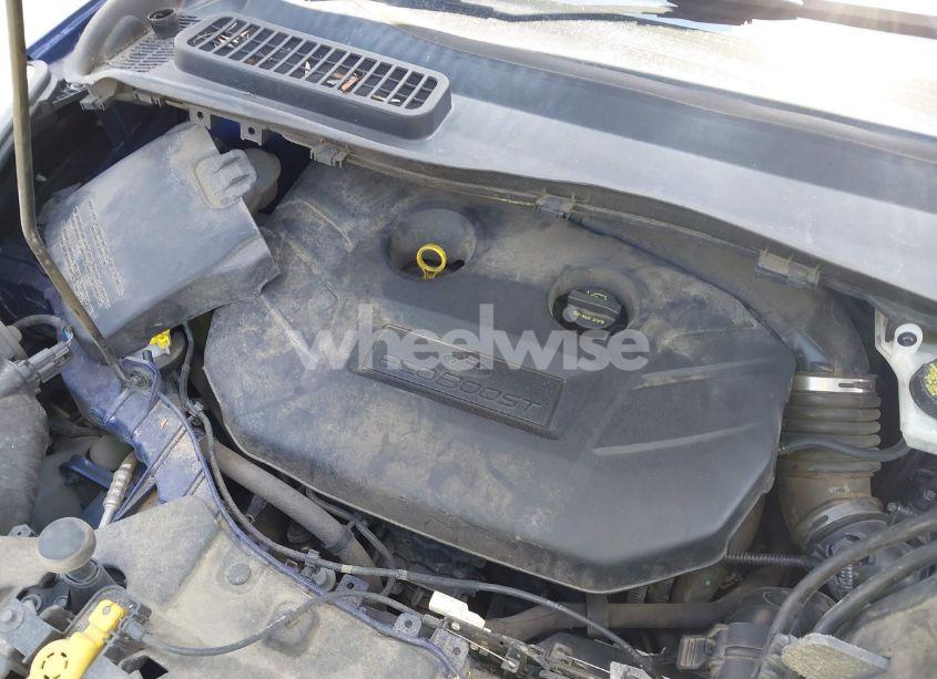 Photo 10 of 2015 Ford Escape SE (VIN 1FMCU9G93FUB73955)