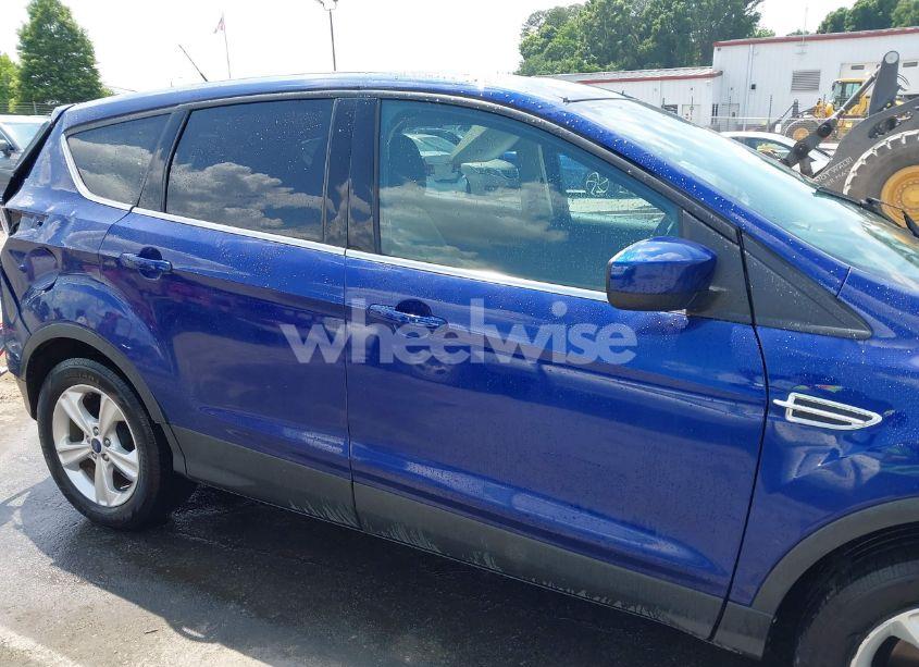 Photo 13 of 2015 Ford Escape SE (VIN 1FMCU9G93FUB73955)